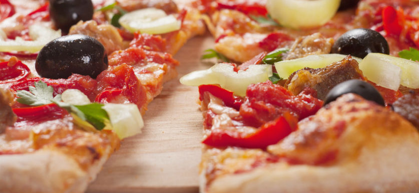 对大量购买的物品进行折旧，以逐渐分散成本。